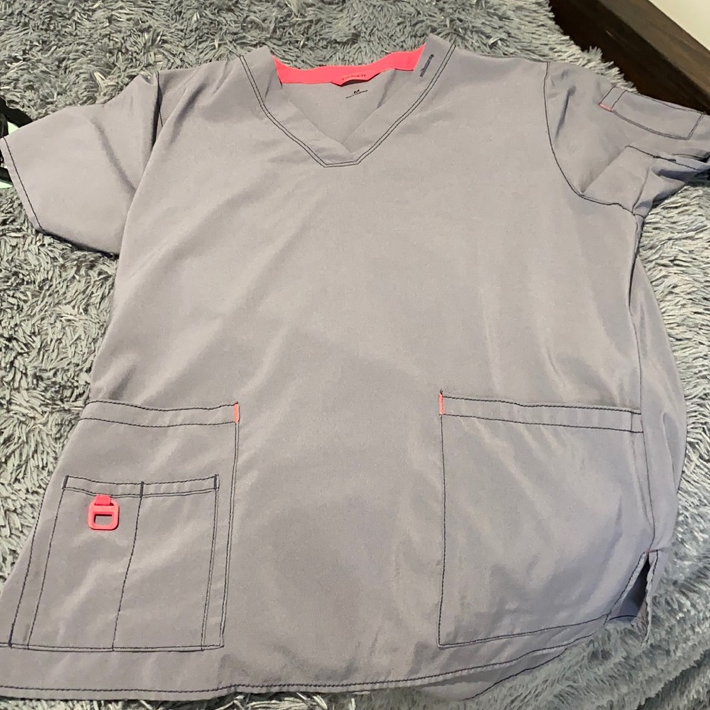 Carhartt Women’s Scrub Set
